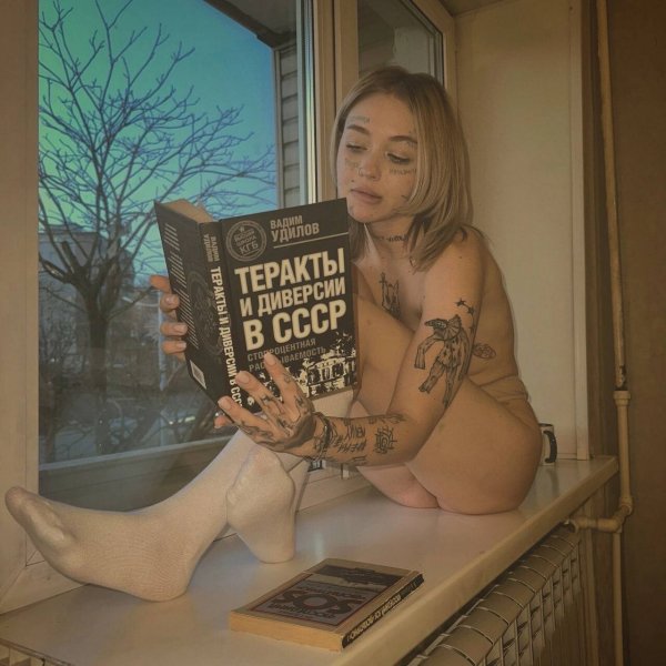 KDIk5r9RgTQ