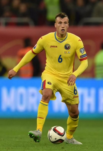 Vlad Chirichеs