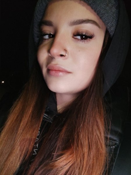 FaceApp 1637855270867