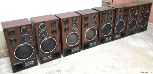 Радиотехника S90