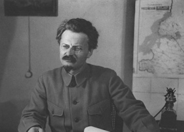 Лев Троцкий
