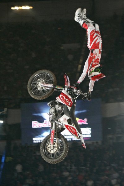 Red Bull X-Fighters-2