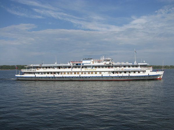 Теплоход (В.М. Зайцев)