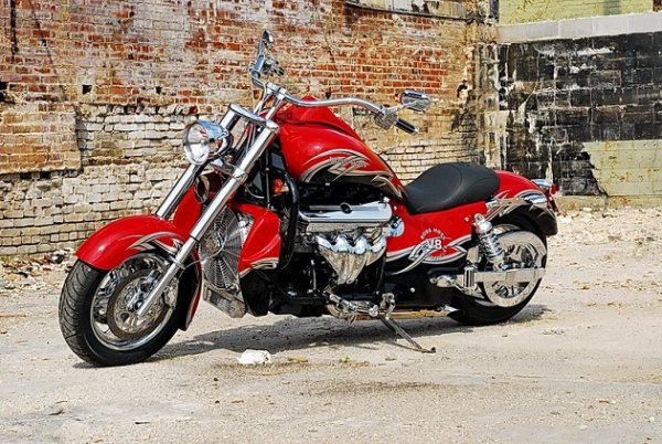 Boss-Hoss-BHC3-IS3-2012