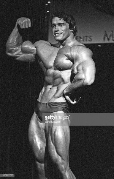 Bodybuilding-ifbb-mr-olympia-arnold-schwarzenegger-in-action
