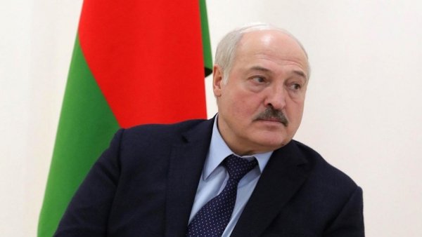 Лукашенко призвал 250 офицеров запаса на военную службу
