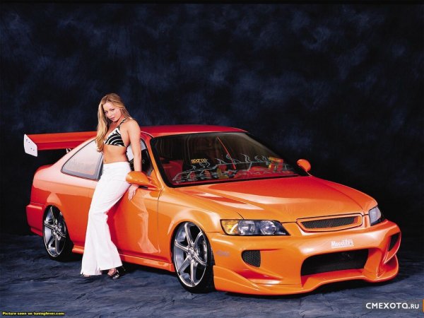 orange honda civic girl