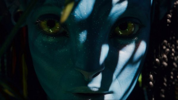 Neytiri-avatar-the-way-of-water-4k-wallpaper