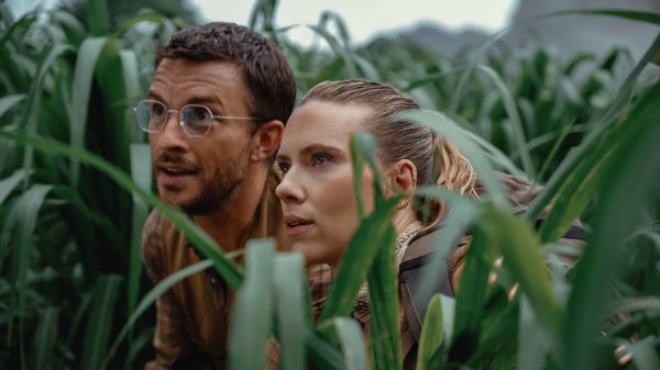 Jurassic-world-rebirth-scarlett-johansson-4k 128@5@b