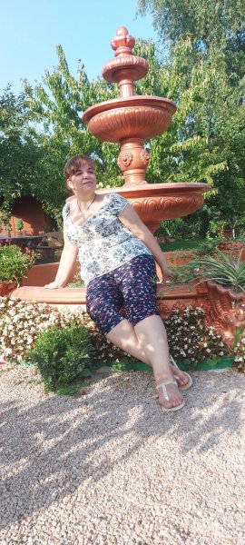 Фонтан...води поки що нема)))