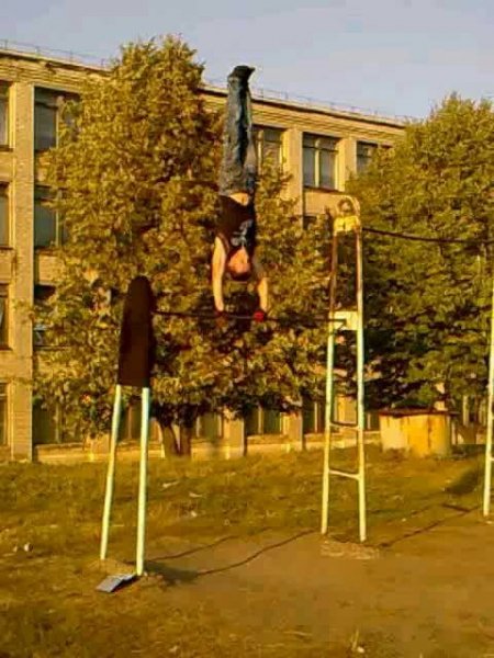 Турник